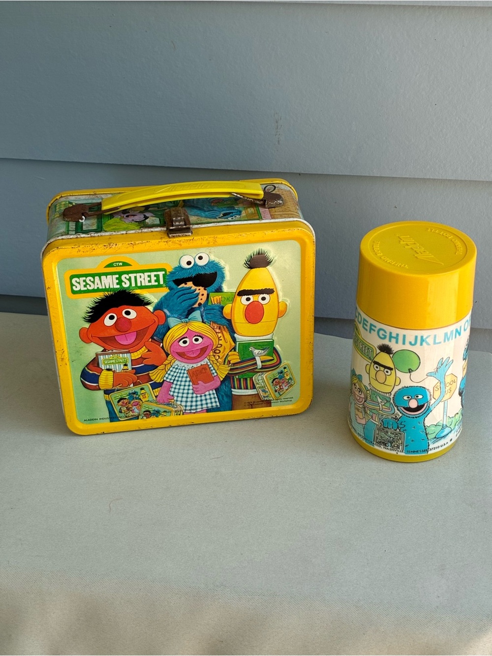 Vintage 1979 Sesame Street Metal Lunchbox & Matching Thermos Aladdin